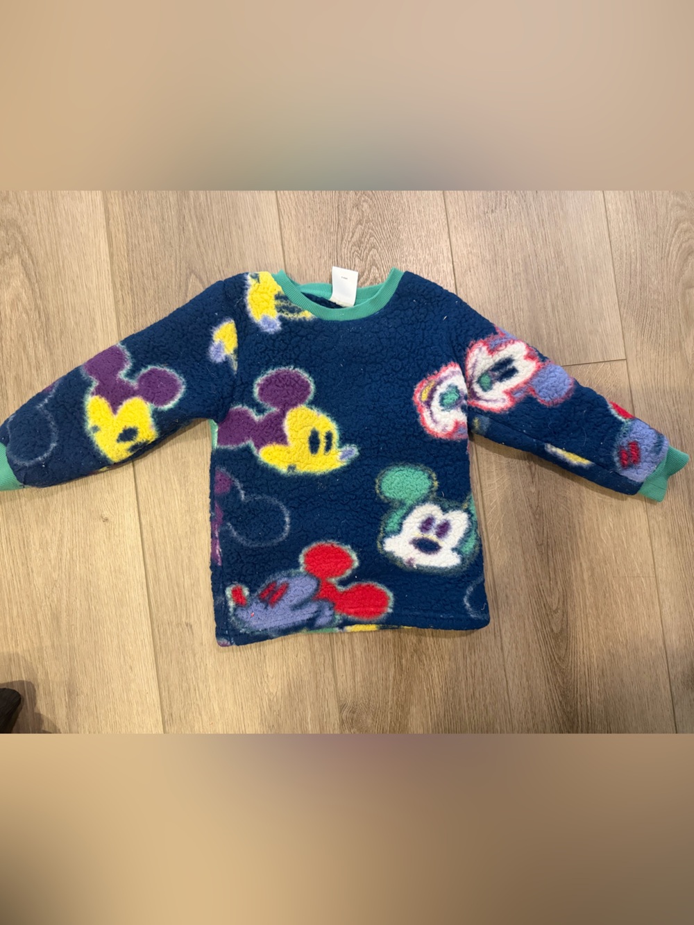 Kids Mickey long-sleeve fleece top from WDW